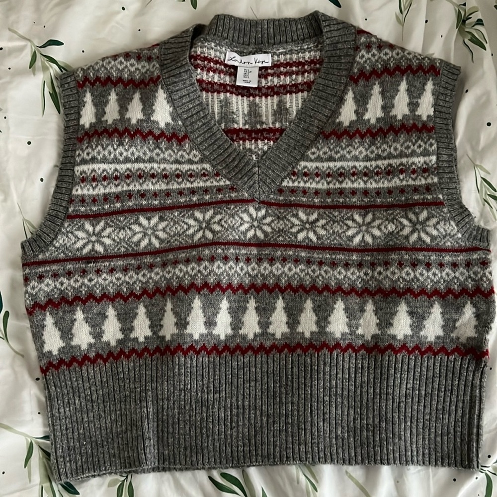 Cropped Christmas Sweater Vest